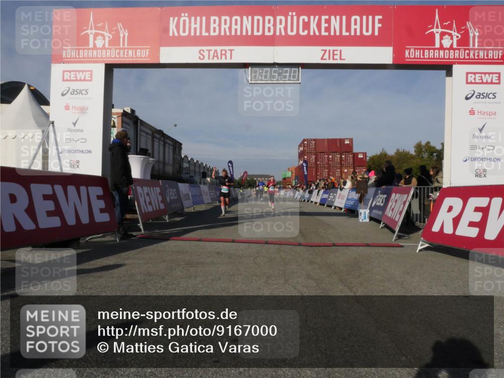 03.10.2025 - Köhlbrandbrückenlauf Matties Gatica Varas http://msf.ph/oto/9167000 03.10.2025 10:05:32 Ziel 1385, 1415, 2084, 3679, 3842 meine-sportfotos.de