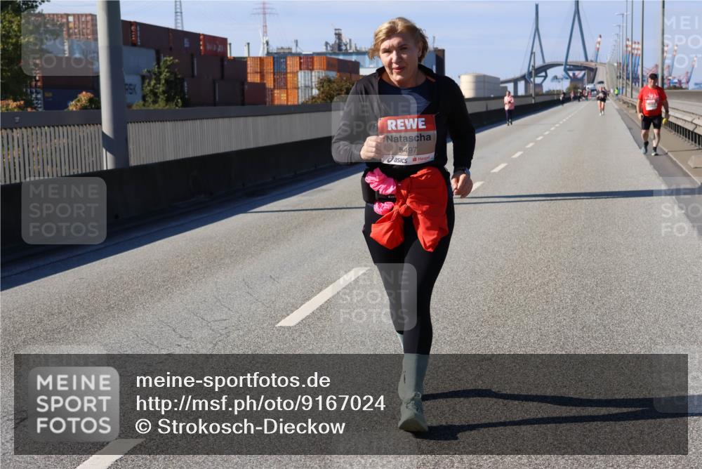 03.10.2025 - Köhlbrandbrückenlauf Strokosch-Dieckow http://msf.ph/oto/9167024 03.10.2025 13:24:01 Position 3 5497 meine-sportfotos.de