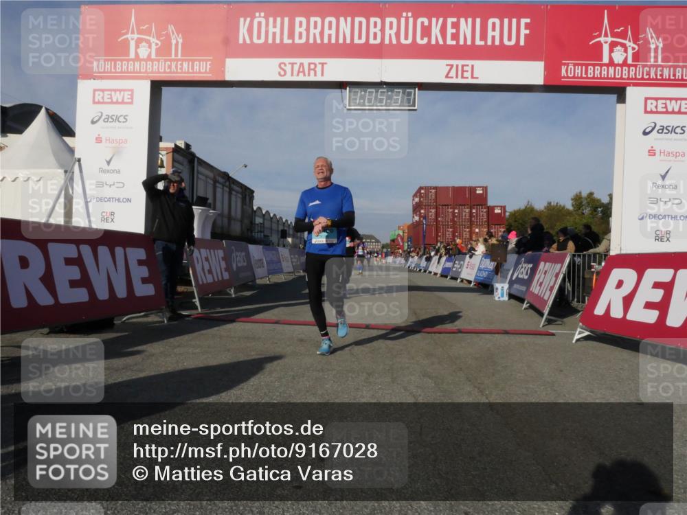 03.10.2025 - Köhlbrandbrückenlauf Matties Gatica Varas http://msf.ph/oto/9167028 03.10.2025 10:05:39 Ziel 1119, 1312, 1340, 1385, 1415, 1962, 2698, 3484, 3679 meine-sportfotos.de