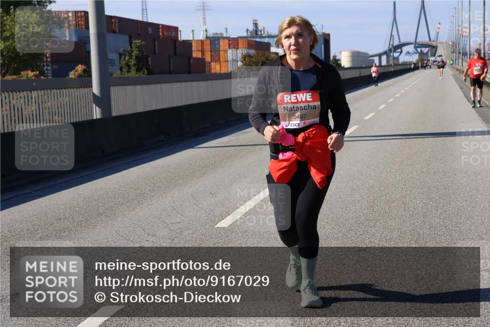 03.10.2025 - Köhlbrandbrückenlauf Strokosch-Dieckow http://msf.ph/oto/9167029 03.10.2025 13:24:01 Position 3 5497 meine-sportfotos.de