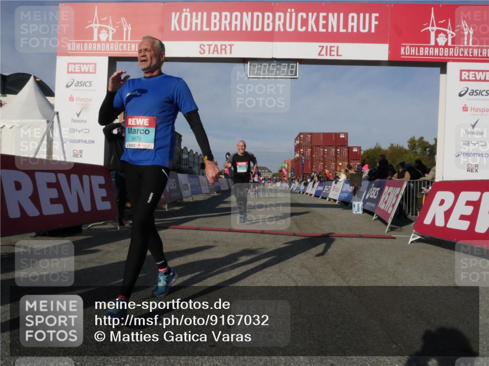 03.10.2025 - Köhlbrandbrückenlauf Matties Gatica Varas http://msf.ph/oto/9167032 03.10.2025 10:05:40 Ziel 1119, 1312, 1340, 1385, 1415, 1962, 2698, 3484 meine-sportfotos.de