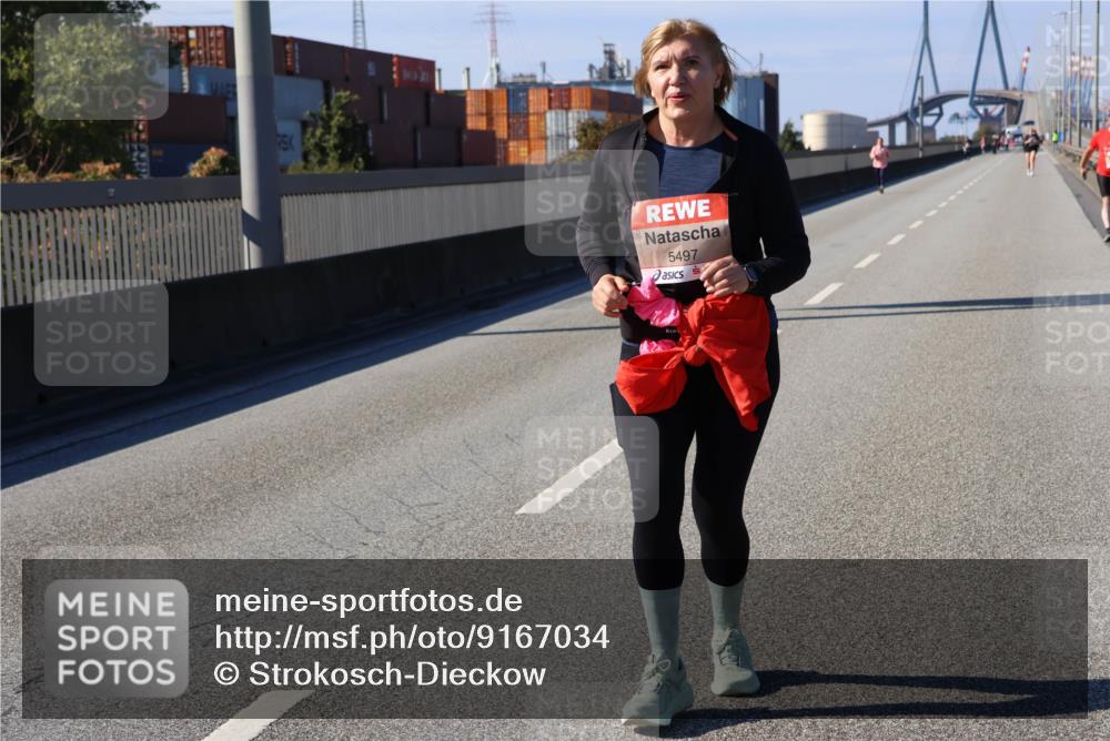 03.10.2025 - Köhlbrandbrückenlauf Strokosch-Dieckow http://msf.ph/oto/9167034 03.10.2025 13:24:01 Position 3 5497 meine-sportfotos.de
