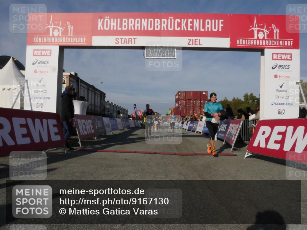 03.10.2025 - Köhlbrandbrückenlauf Matties Gatica Varas http://msf.ph/oto/9167130 03.10.2025 10:06:06 Ziel 1242, 1299, 1333, 1352, 1356, 1397, 1505, 1626, 2913, 3053, 3333, 3764 meine-sportfotos.de