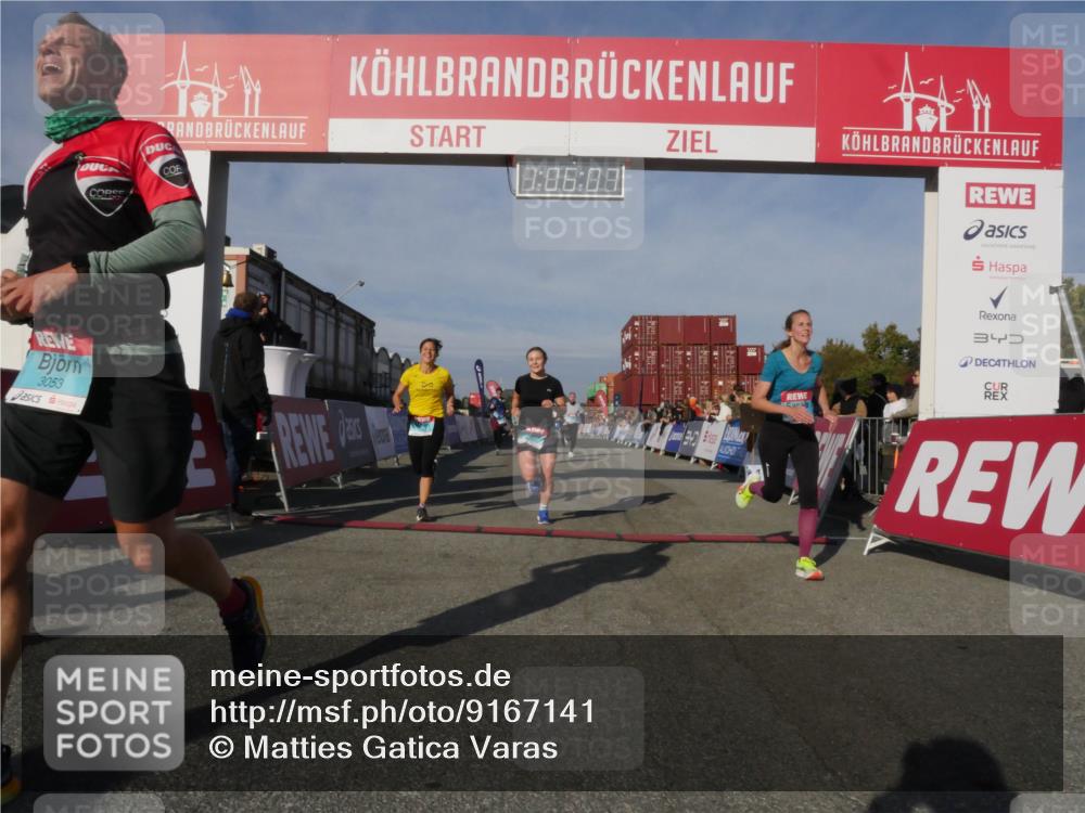 03.10.2025 - Köhlbrandbrückenlauf Matties Gatica Varas http://msf.ph/oto/9167141 03.10.2025 10:06:09 Ziel 1199, 1242, 1299, 1333, 1352, 1356, 1397, 1402, 1505, 1626, 3333, 3563, 3764 meine-sportfotos.de