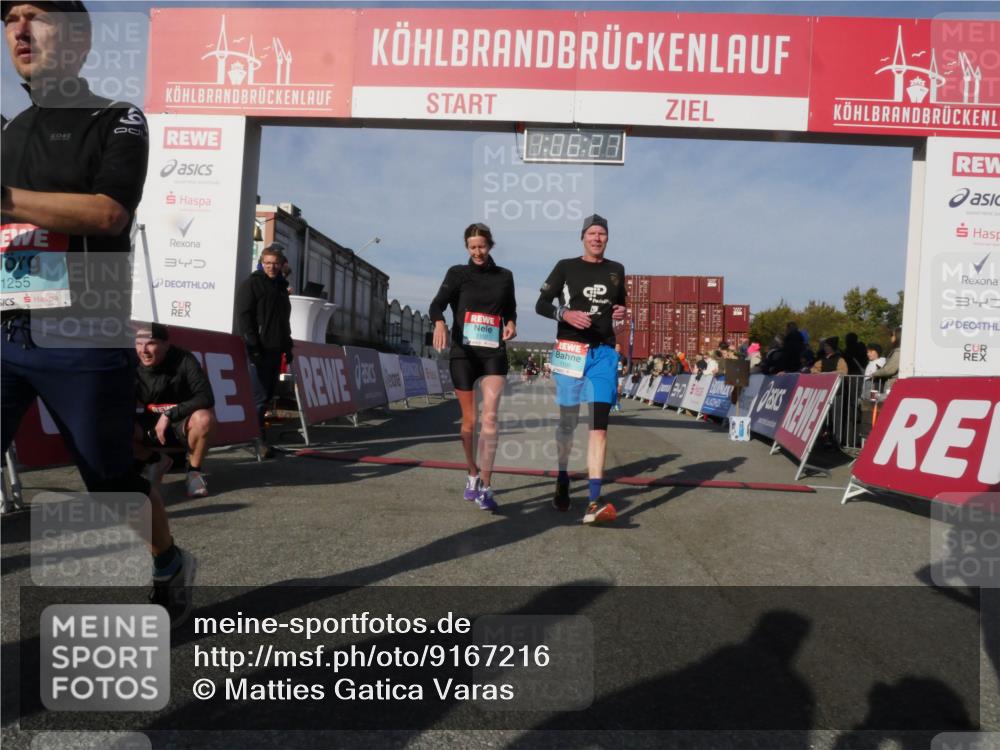 03.10.2025 - Köhlbrandbrückenlauf Matties Gatica Varas http://msf.ph/oto/9167216 03.10.2025 10:06:28 Ziel 1100, 1152, 1722, 2793, 3188, 3492, 3656 meine-sportfotos.de