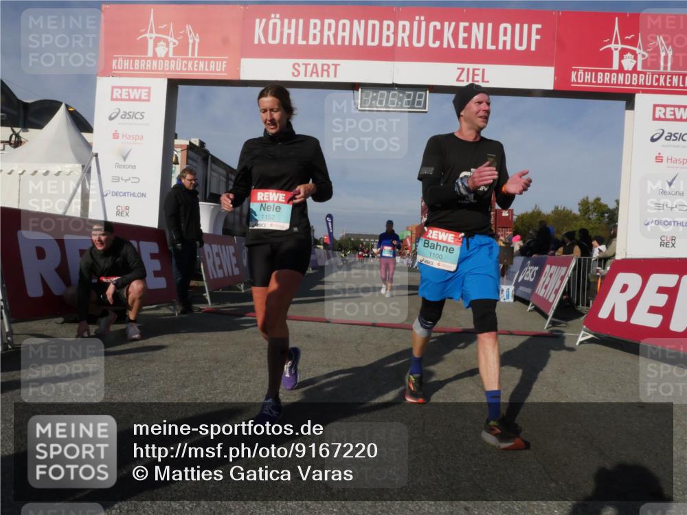 03.10.2025 - Köhlbrandbrückenlauf Matties Gatica Varas http://msf.ph/oto/9167220 03.10.2025 10:06:29 Ziel 1722, 2793, 3188, 3492, 3656 meine-sportfotos.de