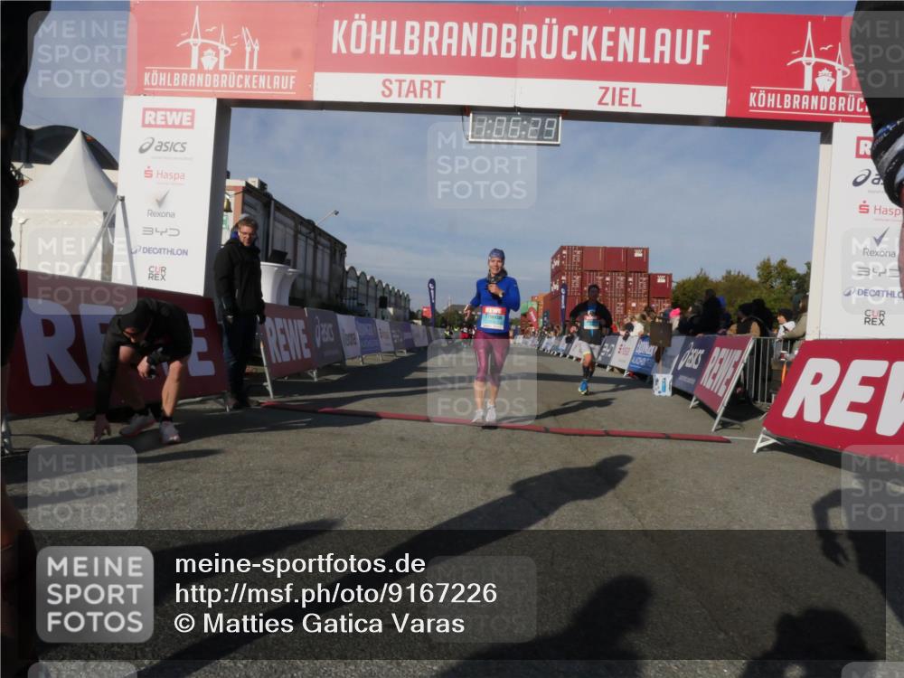 03.10.2025 - Köhlbrandbrückenlauf Matties Gatica Varas http://msf.ph/oto/9167226 03.10.2025 10:06:31 Ziel 1066, 1722, 2793, 3188, 3492, 3656 meine-sportfotos.de