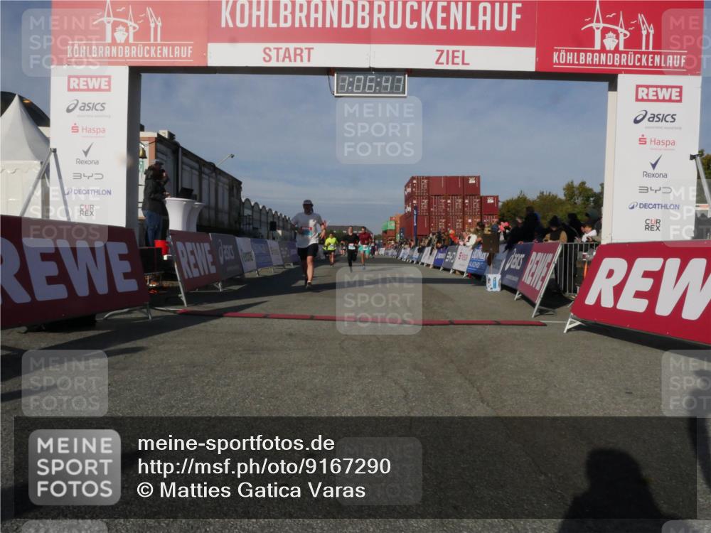 03.10.2025 - Köhlbrandbrückenlauf Matties Gatica Varas http://msf.ph/oto/9167290 03.10.2025 10:06:48 Ziel 1328, 1449, 3177, 3198, 3411, 3481 meine-sportfotos.de