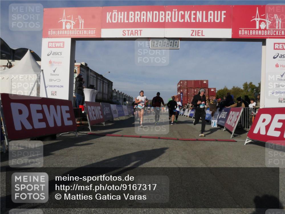 03.10.2025 - Köhlbrandbrückenlauf Matties Gatica Varas http://msf.ph/oto/9167317 03.10.2025 10:07:01 Ziel 1125, 1301, 1412, 1559, 1582, 1680, 2716, 3320, 3341 meine-sportfotos.de