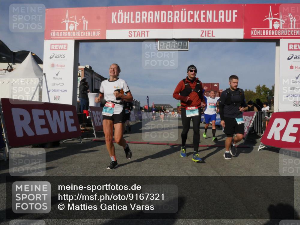 03.10.2025 - Köhlbrandbrückenlauf Matties Gatica Varas http://msf.ph/oto/9167321 03.10.2025 10:07:03 Ziel 1301, 1412, 1582, 1628, 1680, 2716, 2981, 2983, 3320, 3585 meine-sportfotos.de