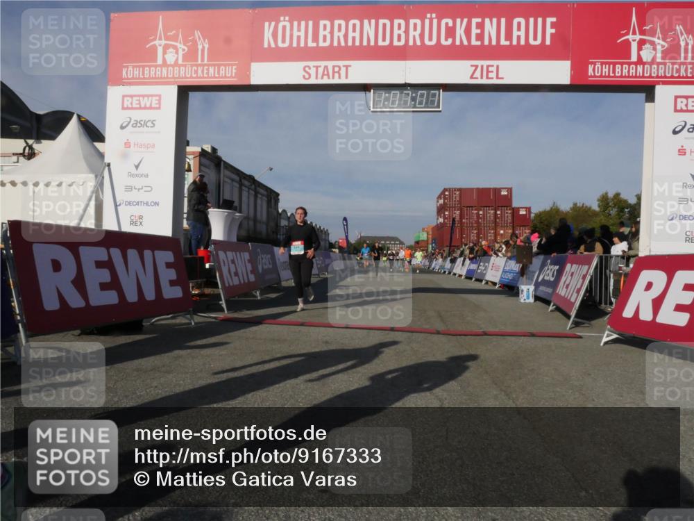 03.10.2025 - Köhlbrandbrückenlauf Matties Gatica Varas http://msf.ph/oto/9167333 03.10.2025 10:07:09 Ziel 1301, 1486, 1496, 1519, 1628, 1730, 2671, 2794, 2903, 2981, 2983, 3585 meine-sportfotos.de