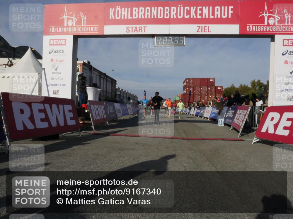 03.10.2025 - Köhlbrandbrückenlauf Matties Gatica Varas http://msf.ph/oto/9167340 03.10.2025 10:07:13 Ziel 1189, 1486, 1496, 1519, 1628, 1730, 2671, 2794, 2903, 2981, 2983, 3434, 3585 meine-sportfotos.de