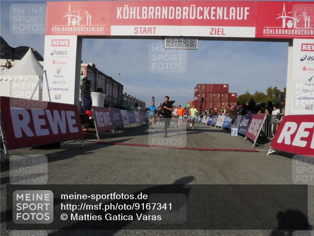 03.10.2025 - Köhlbrandbrückenlauf Matties Gatica Varas http://msf.ph/oto/9167341 03.10.2025 10:07:13 Ziel 1189, 1486, 1496, 1519, 1628, 1730, 2671, 2794, 2903, 2981, 2983, 3434, 3585 meine-sportfotos.de