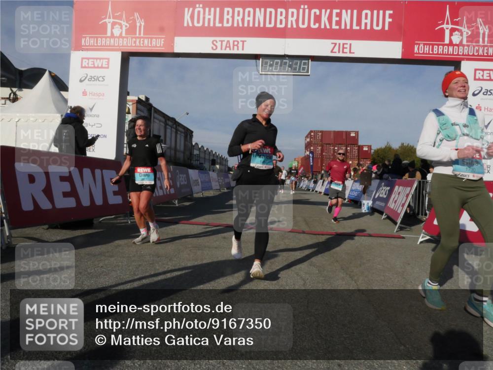 03.10.2025 - Köhlbrandbrückenlauf Matties Gatica Varas http://msf.ph/oto/9167350 03.10.2025 10:07:17 Ziel 1134, 1189, 1208, 1486, 1519, 2671, 2794, 2903, 3434, 3603 meine-sportfotos.de