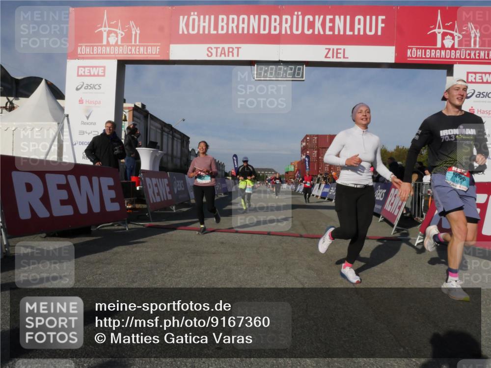 03.10.2025 - Köhlbrandbrückenlauf Matties Gatica Varas http://msf.ph/oto/9167360 03.10.2025 10:07:22 Ziel 1134, 1148, 1189, 1208, 3300, 3434, 3603 meine-sportfotos.de