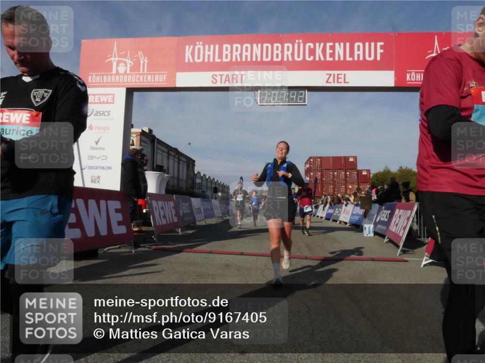 03.10.2025 - Köhlbrandbrückenlauf Matties Gatica Varas http://msf.ph/oto/9167405 03.10.2025 10:07:44 Ziel 1014, 1363, 1377, 1378, 1384, 1532, 1764, 1886, 2807, 2814, 2990, 3250, 3497 meine-sportfotos.de