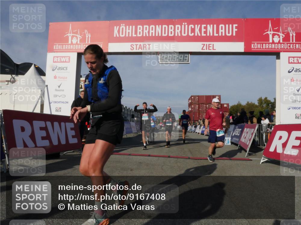 03.10.2025 - Köhlbrandbrückenlauf Matties Gatica Varas http://msf.ph/oto/9167408 03.10.2025 10:07:45 Ziel 1014, 1336, 1363, 1377, 1378, 1384, 1532, 1764, 1886, 2807, 2814, 2990, 3250, 3497 meine-sportfotos.de