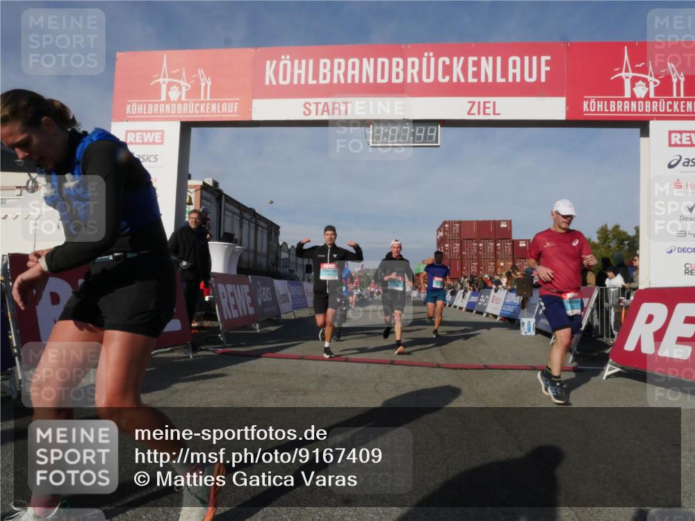 03.10.2025 - Köhlbrandbrückenlauf Matties Gatica Varas http://msf.ph/oto/9167409 03.10.2025 10:07:46 Ziel 1014, 1336, 1363, 1377, 1378, 1384, 1764, 1886, 2807, 2814, 2990, 3250, 3497 meine-sportfotos.de