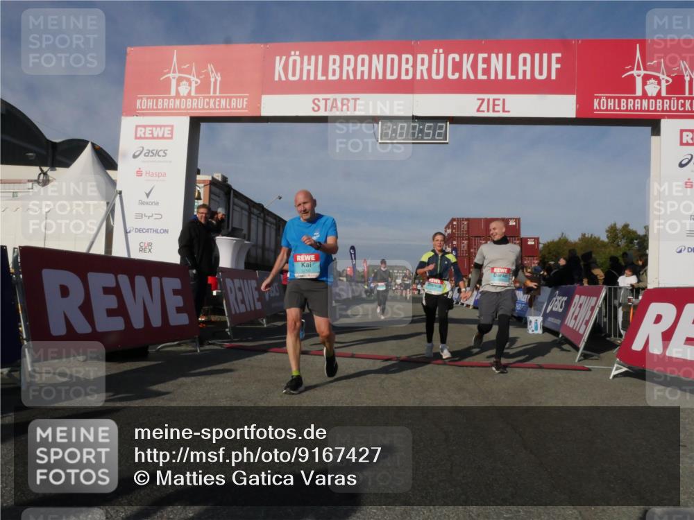 03.10.2025 - Köhlbrandbrückenlauf Matties Gatica Varas http://msf.ph/oto/9167427 03.10.2025 10:07:54 Ziel 1335, 1336, 1377, 1378, 1384, 1849, 2814, 3217 meine-sportfotos.de