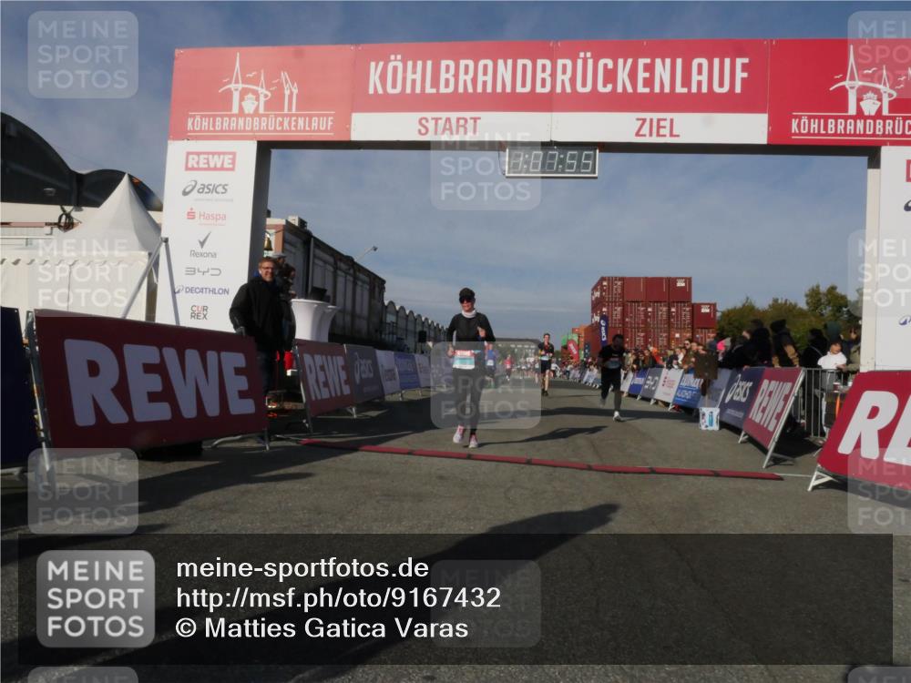 03.10.2025 - Köhlbrandbrückenlauf Matties Gatica Varas http://msf.ph/oto/9167432 03.10.2025 10:07:56 Ziel 1335, 1336, 1716, 1849, 2733, 2814, 3217 meine-sportfotos.de