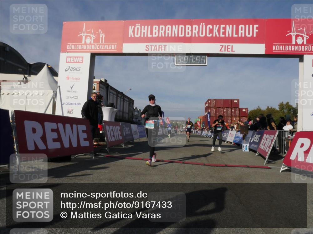 03.10.2025 - Köhlbrandbrückenlauf Matties Gatica Varas http://msf.ph/oto/9167433 03.10.2025 10:07:57 Ziel 1335, 1336, 1716, 1849, 2733, 3217, 3272 meine-sportfotos.de