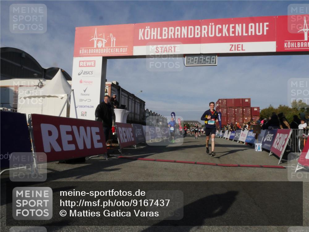 03.10.2025 - Köhlbrandbrückenlauf Matties Gatica Varas http://msf.ph/oto/9167437 03.10.2025 10:08:00 Ziel 1335, 1699, 1716, 1849, 2733, 3217, 3272, 3683, 3684 meine-sportfotos.de
