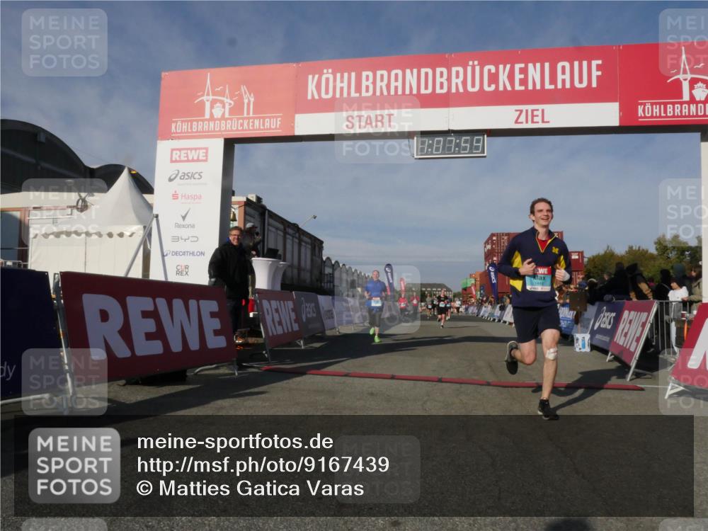 03.10.2025 - Köhlbrandbrückenlauf Matties Gatica Varas http://msf.ph/oto/9167439 03.10.2025 10:08:00 Ziel 1335, 1699, 1716, 1849, 2733, 3217, 3272, 3683, 3684 meine-sportfotos.de