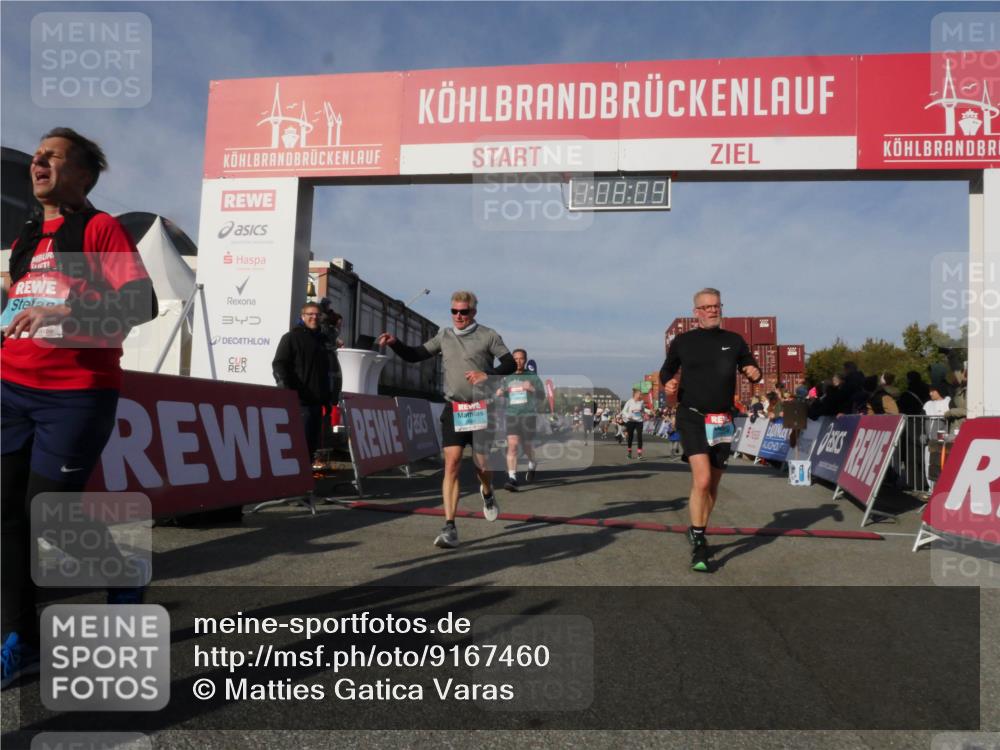 03.10.2025 - Köhlbrandbrückenlauf Matties Gatica Varas http://msf.ph/oto/9167460 03.10.2025 10:08:10 Ziel 1319, 1395, 1516, 1699, 1833, 3278, 3361, 3569, 3683, 3684, 3734, 3797 meine-sportfotos.de