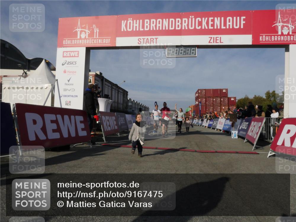 03.10.2025 - Köhlbrandbrückenlauf Matties Gatica Varas http://msf.ph/oto/9167475 03.10.2025 10:08:18 Ziel 1319, 1516, 2026, 3278, 3309, 3361, 3362, 3569, 3734, 3797 meine-sportfotos.de