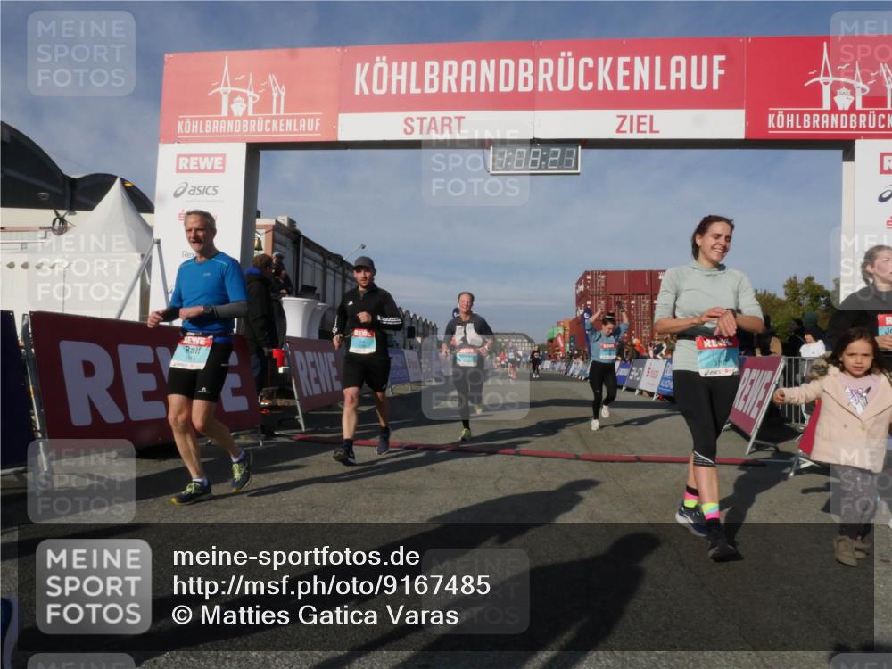 03.10.2025 - Köhlbrandbrückenlauf Matties Gatica Varas http://msf.ph/oto/9167485 03.10.2025 10:08:22 Ziel 1407, 1461, 1876, 2026, 3278, 3309, 3362, 3734 meine-sportfotos.de