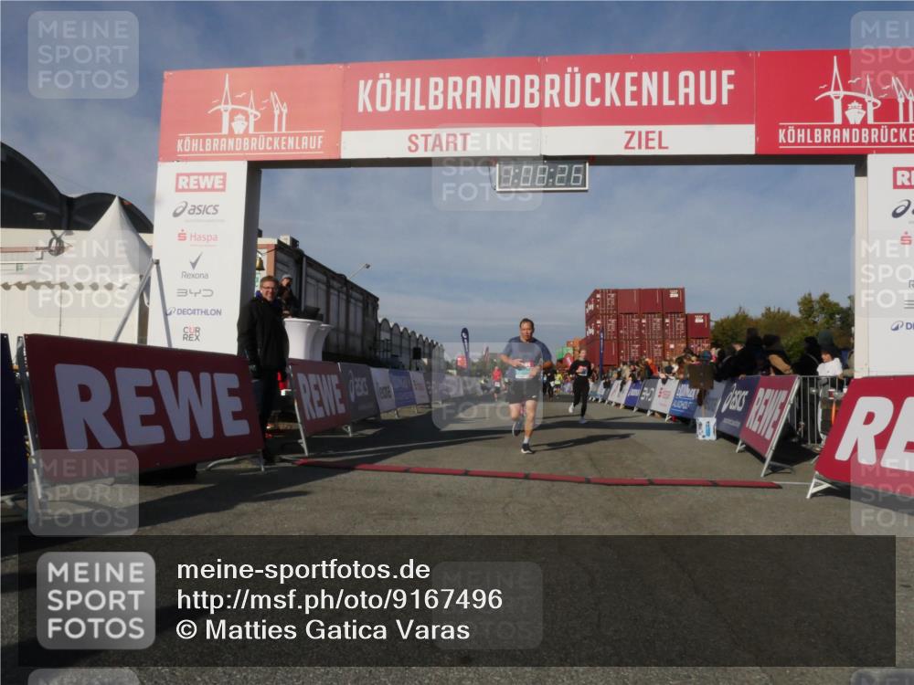 03.10.2025 - Köhlbrandbrückenlauf Matties Gatica Varas http://msf.ph/oto/9167496 03.10.2025 10:08:28 Ziel 1203, 1238, 1257, 1338, 1371, 1407, 1461, 1601, 1753, 1876, 2026, 3309, 3778 meine-sportfotos.de