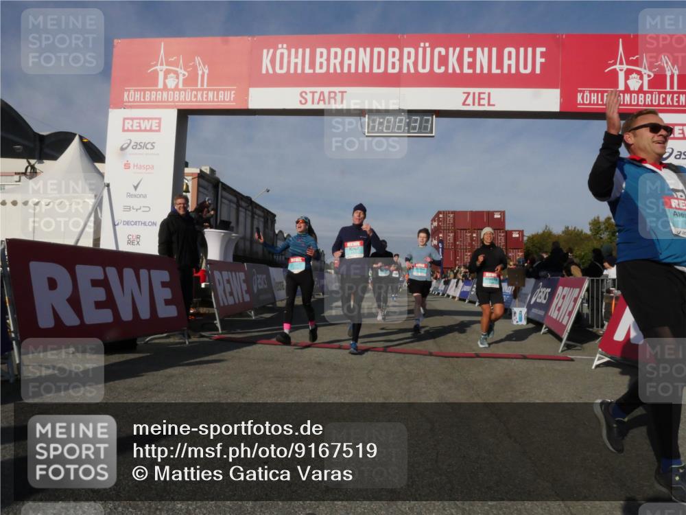 03.10.2025 - Köhlbrandbrückenlauf Matties Gatica Varas http://msf.ph/oto/9167519 03.10.2025 10:08:39 Ziel 1089, 1172, 1238, 1338, 1430, 1489, 1508, 1525, 1566, 1739, 1753, 1755, 2735, 2736, 2776, 2942, 3071, 3123, 3261, 3369, 3752 meine-sportfotos.de