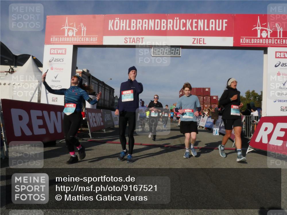 03.10.2025 - Köhlbrandbrückenlauf Matties Gatica Varas http://msf.ph/oto/9167521 03.10.2025 10:08:40 Ziel 1089, 1172, 1238, 1430, 1489, 1508, 1525, 1566, 1567, 1739, 1755, 2735, 2736, 2776, 2942, 3071, 3123, 3189, 3261, 3369, 3752 meine-sportfotos.de