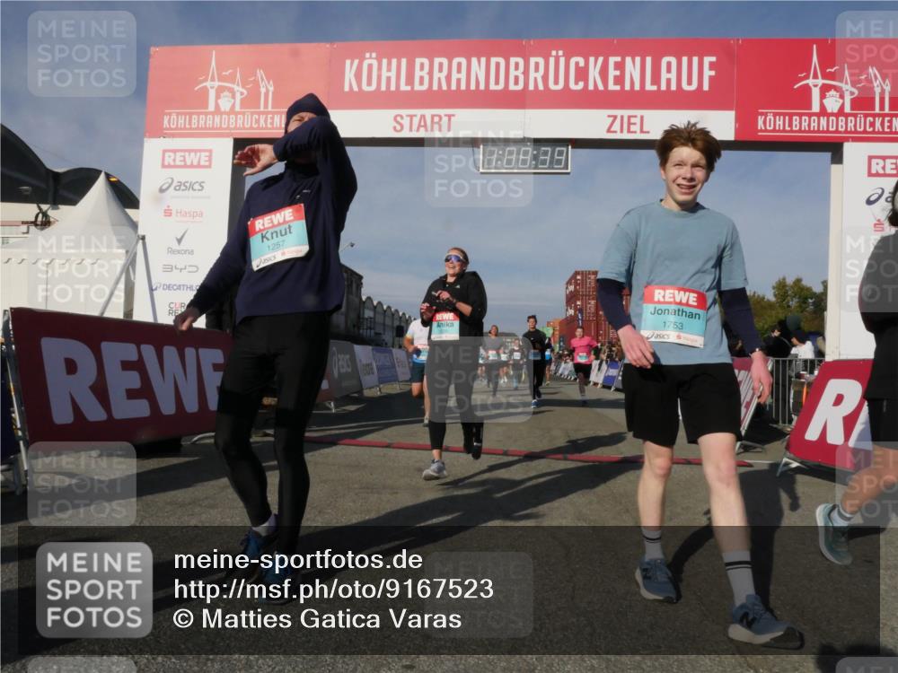 03.10.2025 - Köhlbrandbrückenlauf Matties Gatica Varas http://msf.ph/oto/9167523 03.10.2025 10:08:41 Ziel 1089, 1172, 1430, 1489, 1508, 1525, 1566, 1567, 1739, 1755, 2731, 2734, 2735, 2736, 2776, 2942, 3071, 3123, 3189, 3261, 3369, 3752 meine-sportfotos.de