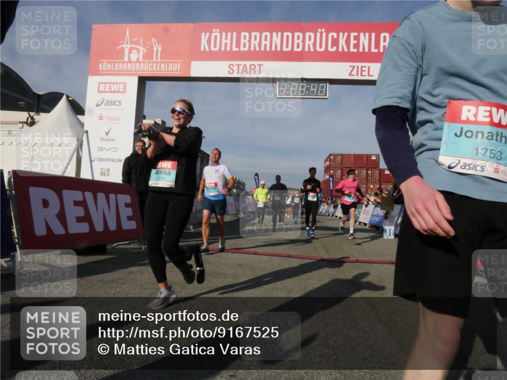 03.10.2025 - Köhlbrandbrückenlauf Matties Gatica Varas http://msf.ph/oto/9167525 03.10.2025 10:08:41 Ziel 1089, 1172, 1430, 1489, 1508, 1525, 1566, 1567, 1739, 1755, 2731, 2734, 2735, 2736, 2776, 2942, 3071, 3123, 3189, 3261, 3369, 3752 meine-sportfotos.de