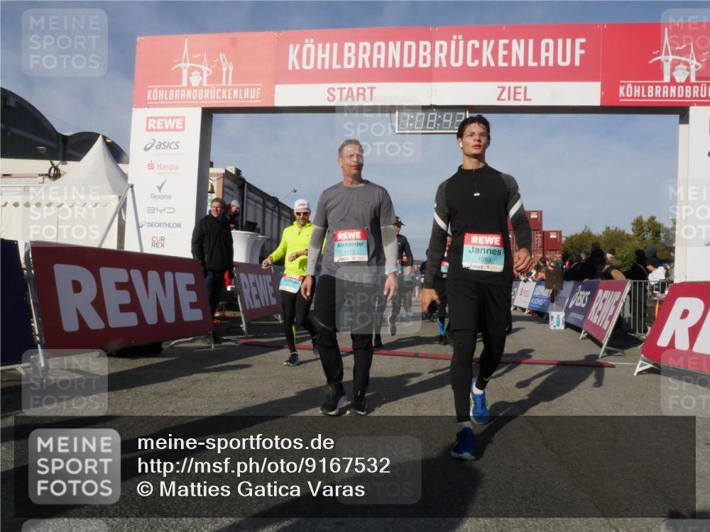 03.10.2025 - Köhlbrandbrückenlauf Matties Gatica Varas http://msf.ph/oto/9167532 03.10.2025 10:08:45 Ziel 1430, 1489, 1506, 1508, 1525, 1555, 1566, 1567, 1739, 1858, 2449, 2731, 2734, 2735, 2736, 2776, 3123, 3128, 3189, 3261, 3369, 3752 meine-sportfotos.de