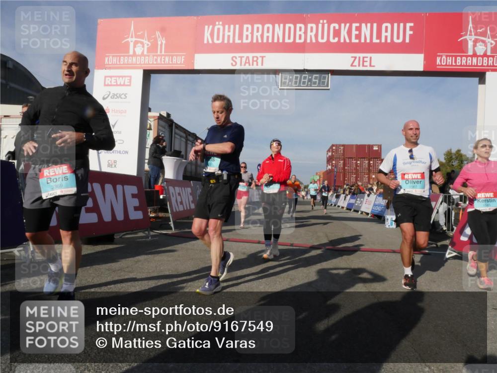 03.10.2025 - Köhlbrandbrückenlauf Matties Gatica Varas http://msf.ph/oto/9167549 03.10.2025 10:08:53 Ziel 1364, 1451, 1506, 1555, 1670, 1858, 2449, 2731, 2734, 3128, 3380, 3738 meine-sportfotos.de