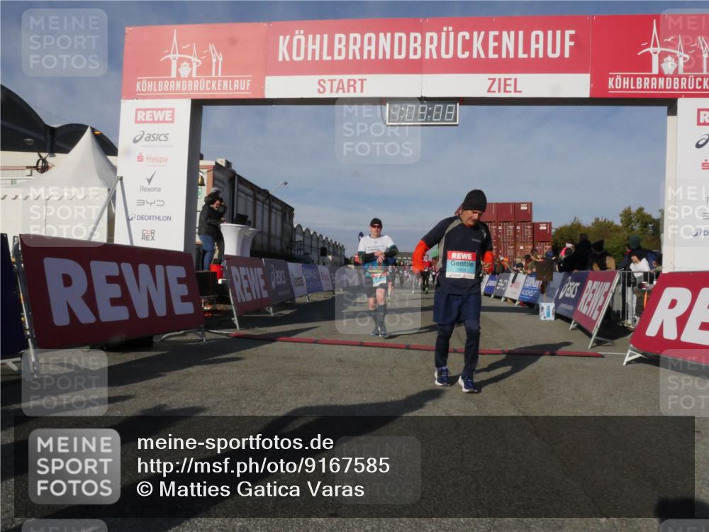 03.10.2025 - Köhlbrandbrückenlauf Matties Gatica Varas http://msf.ph/oto/9167585 03.10.2025 10:09:10 Ziel 1200, 1294, 1355, 1507, 1673, 1902, 2117, 2450, 2560, 3006, 3009, 3010, 3280, 3672 meine-sportfotos.de