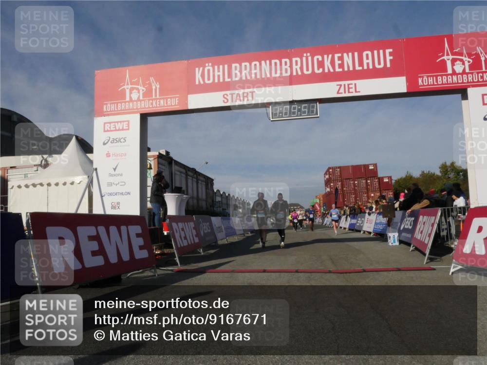 03.10.2025 - Köhlbrandbrückenlauf Matties Gatica Varas http://msf.ph/oto/9167671 03.10.2025 10:09:53 Ziel 1188, 1399, 1401, 1409, 1473, 1747, 1786, 1801, 1975, 2027, 2034, 3162, 3321, 3539, 3811 meine-sportfotos.de