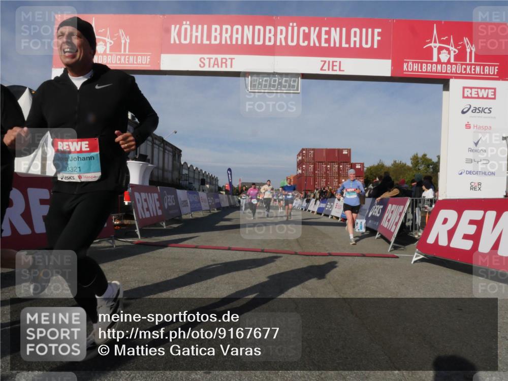 03.10.2025 - Köhlbrandbrückenlauf Matties Gatica Varas http://msf.ph/oto/9167677 03.10.2025 10:09:56 Ziel 1188, 1343, 1399, 1401, 1409, 1473, 1747, 1801, 1975, 2027, 2034, 2471, 3162, 3539, 3811 meine-sportfotos.de