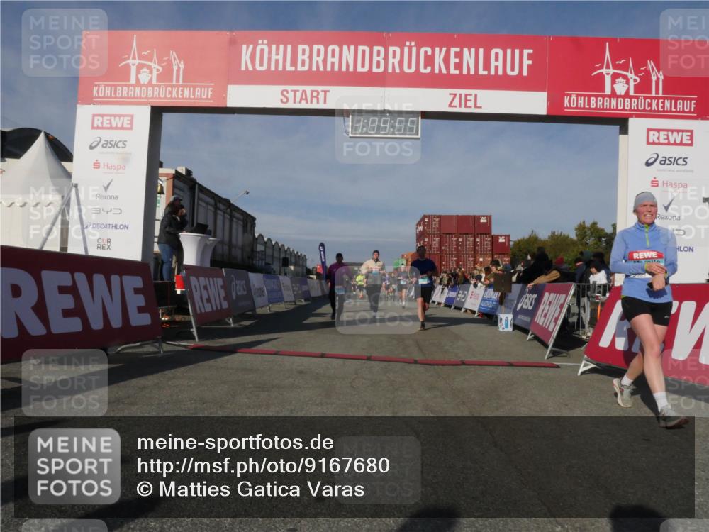 03.10.2025 - Köhlbrandbrückenlauf Matties Gatica Varas http://msf.ph/oto/9167680 03.10.2025 10:09:57 Ziel 1188, 1343, 1399, 1401, 1409, 1473, 1747, 1801, 1873, 1975, 2027, 2034, 2471, 3162, 3200, 3811 meine-sportfotos.de