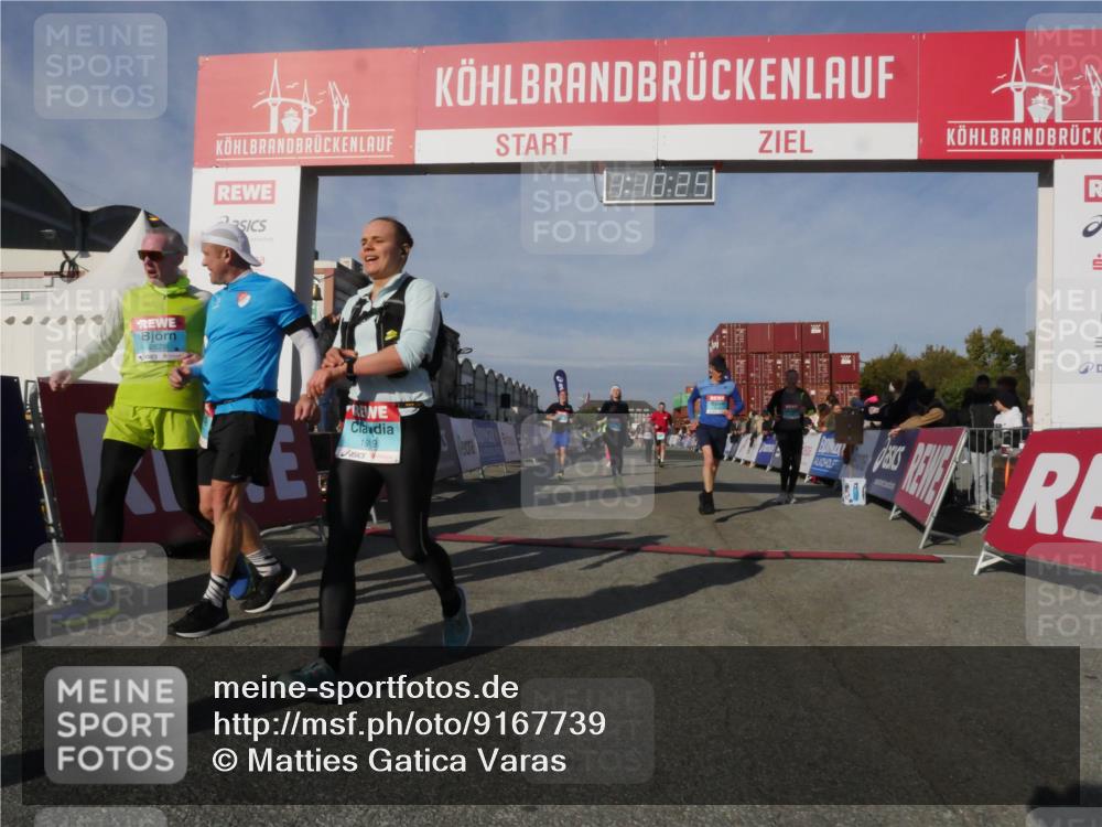 03.10.2025 - Köhlbrandbrückenlauf Matties Gatica Varas http://msf.ph/oto/9167739 03.10.2025 10:10:27 Ziel 1192, 1307, 1375, 1536, 1583, 1631, 1636, 1660, 2134, 2821, 2858, 3124 meine-sportfotos.de