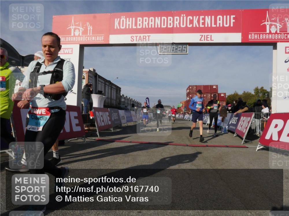 03.10.2025 - Köhlbrandbrückenlauf Matties Gatica Varas http://msf.ph/oto/9167740 03.10.2025 10:10:27 Ziel 1192, 1307, 1375, 1536, 1583, 1631, 1636, 1660, 2134, 2821, 2858, 3124 meine-sportfotos.de
