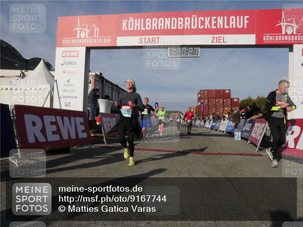 03.10.2025 - Köhlbrandbrückenlauf Matties Gatica Varas http://msf.ph/oto/9167744 03.10.2025 10:10:29 Ziel 1307, 1375, 1499, 1536, 1605, 1631, 1636, 1660, 2134, 2821, 2858 meine-sportfotos.de