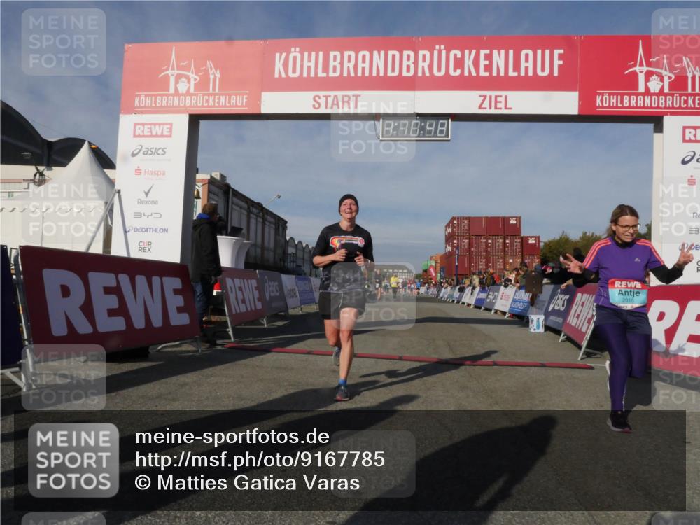 03.10.2025 - Köhlbrandbrückenlauf Matties Gatica Varas http://msf.ph/oto/9167785 03.10.2025 10:10:50 Ziel 1450, 1701, 2150, 2729, 3032, 3818 meine-sportfotos.de