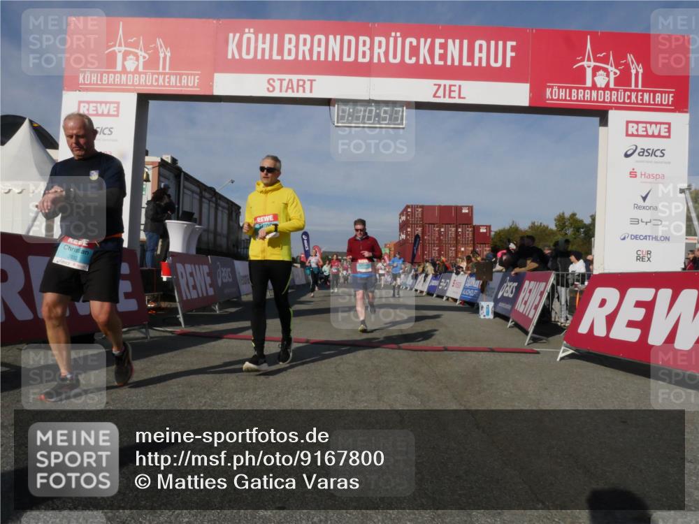 03.10.2025 - Köhlbrandbrückenlauf Matties Gatica Varas http://msf.ph/oto/9167800 03.10.2025 10:10:59 Ziel 1151, 1183, 1229, 1450, 1568, 1705, 1802, 1945, 1973, 2150, 2381, 2711, 2729, 3352, 3410, 3717, 3808, 3818 meine-sportfotos.de