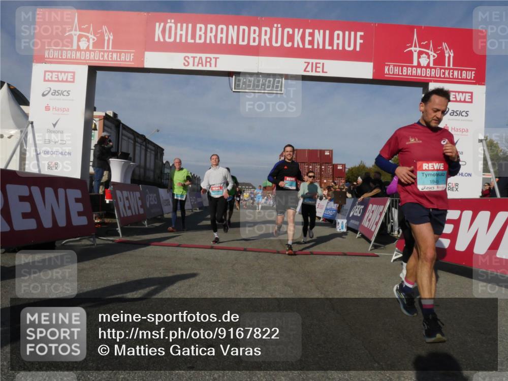 03.10.2025 - Köhlbrandbrückenlauf Matties Gatica Varas http://msf.ph/oto/9167822 03.10.2025 10:11:09 Ziel 1149, 1229, 1286, 1802, 2214, 2381, 2711, 3334, 3352, 3410, 3653, 3808 meine-sportfotos.de