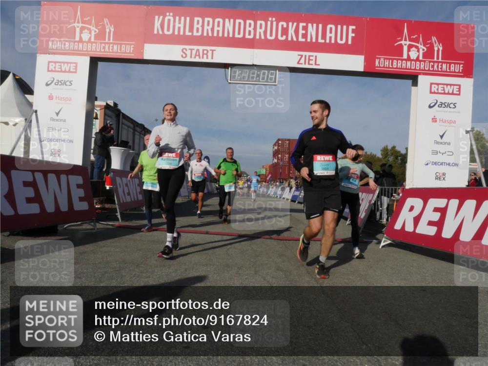 03.10.2025 - Köhlbrandbrückenlauf Matties Gatica Varas http://msf.ph/oto/9167824 03.10.2025 10:11:10 Ziel 1149, 1286, 1802, 2214, 2381, 2711, 3334, 3410, 3653 meine-sportfotos.de