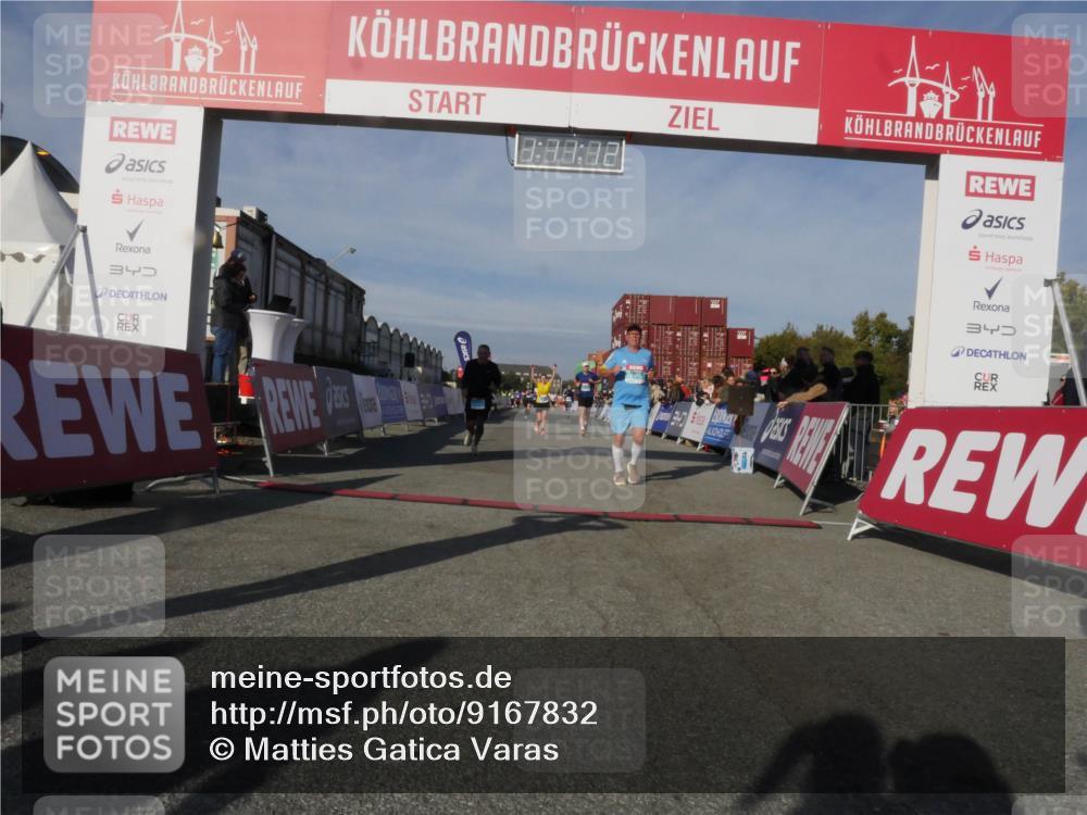 03.10.2025 - Köhlbrandbrückenlauf Matties Gatica Varas http://msf.ph/oto/9167832 03.10.2025 10:11:14 Ziel 1149, 1286, 1844, 2214, 3011, 3334, 3653 meine-sportfotos.de