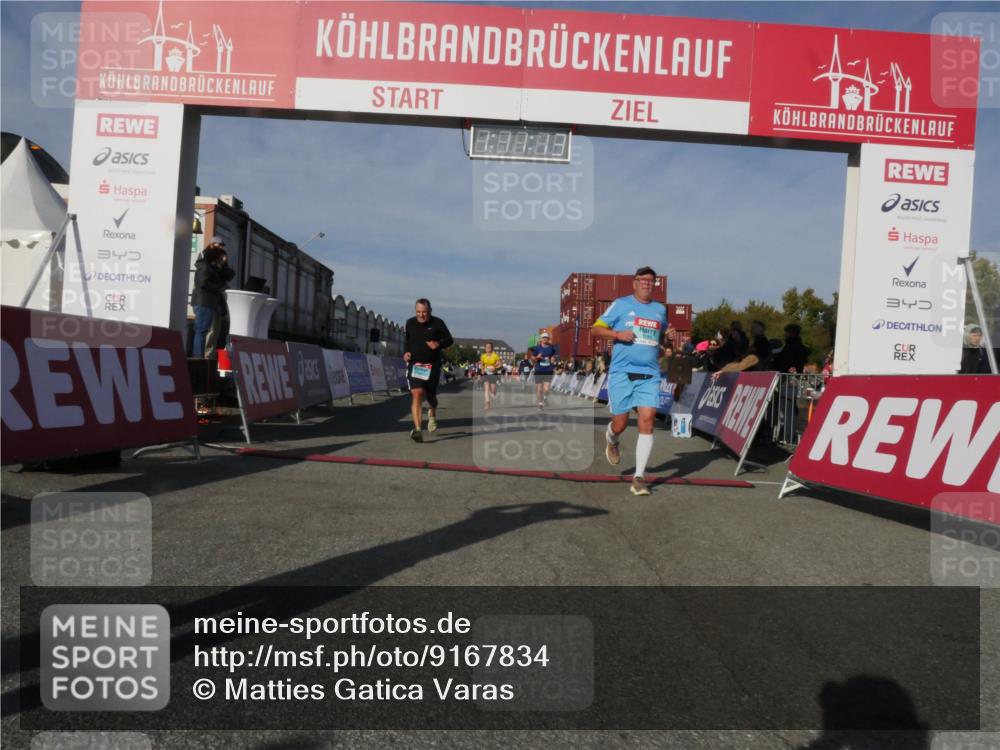 03.10.2025 - Köhlbrandbrückenlauf Matties Gatica Varas http://msf.ph/oto/9167834 03.10.2025 10:11:15 Ziel 1149, 1286, 1844, 2214, 3011, 3334, 3653 meine-sportfotos.de